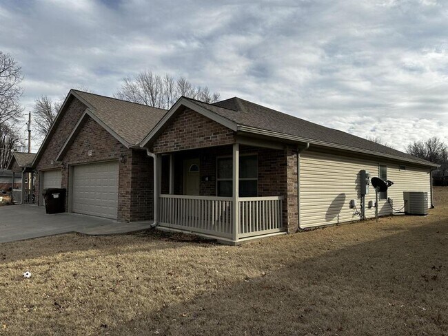 Foto del edificio - 822 15th St