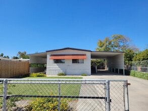 Building Photo - 6225 Tigerflower Dr