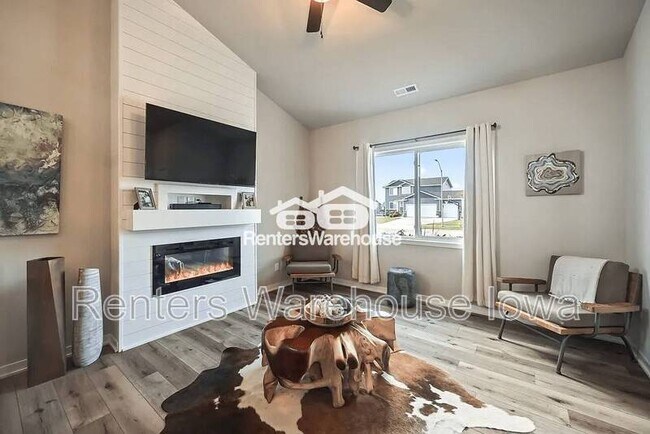 Foto del edificio - 1160 Cedar St