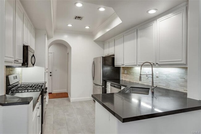 Foto del edificio - 14526 Weddington St