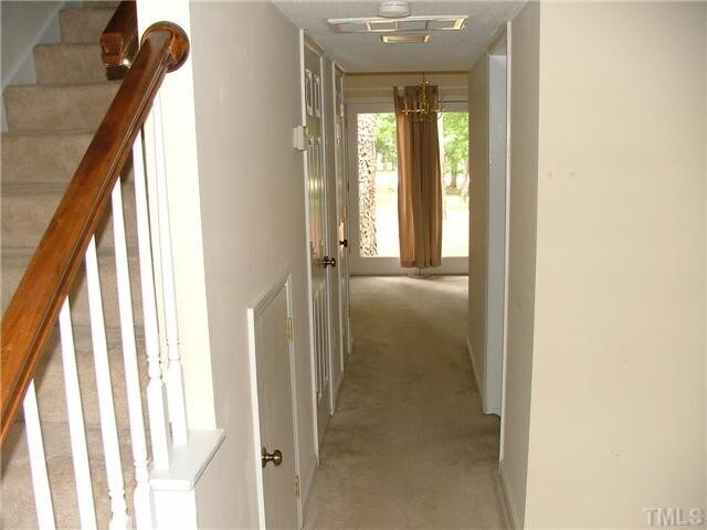 Building Photo - 103 Cooper Glen