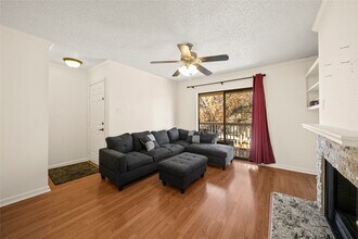 Building Photo - 2750 Holly Hall St