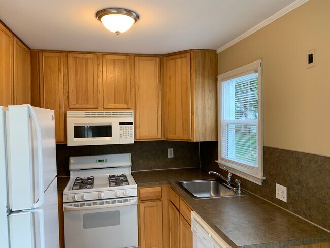 Foto del edificio - 1241 Burke Ave NE