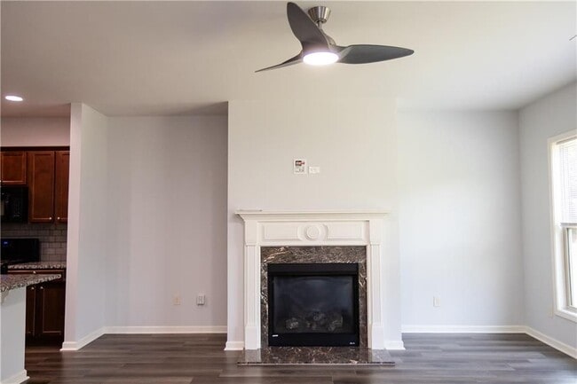 Building Photo - 4960 Ducote Trail