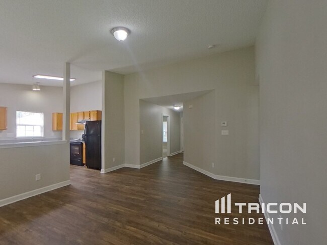 Foto del edificio - 4827 Hopewood Ln