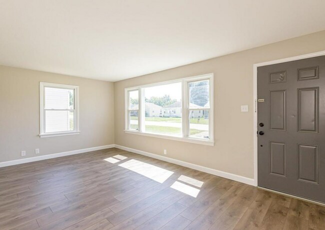 Building Photo - 8135 Myrick St