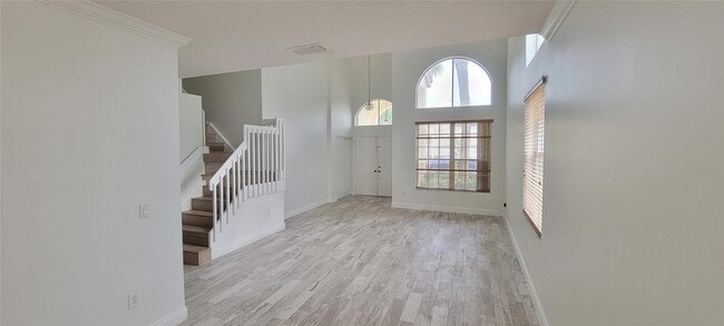 Building Photo - 728 NW 156th Ave