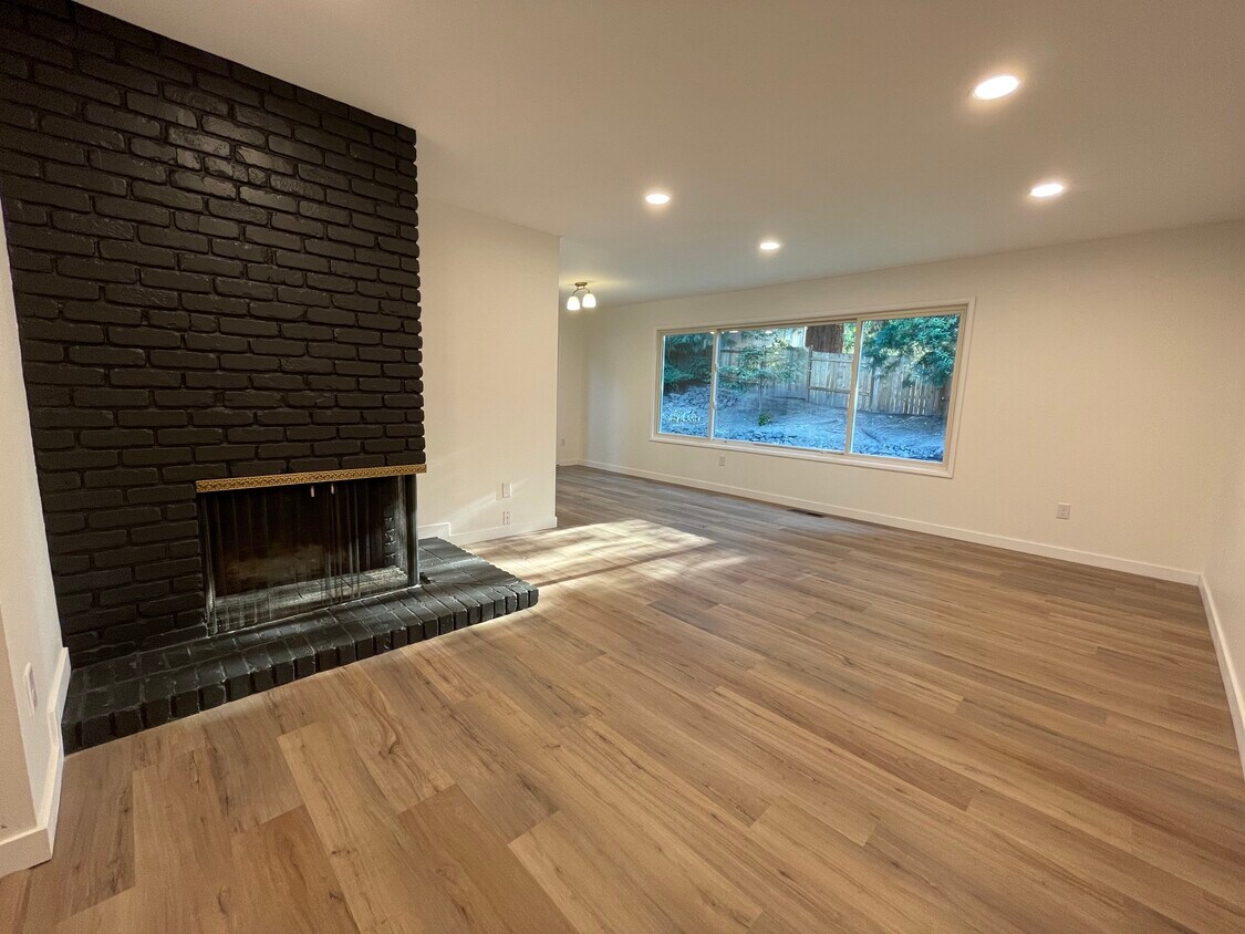 Photo - 19675 SW Jaylee St