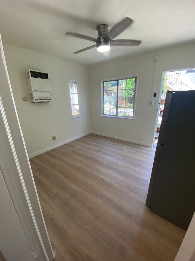 Heating and New Fridge - 628 Veteran Ave