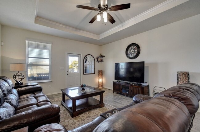 Foto del edificio - 317 Kotara Cyn