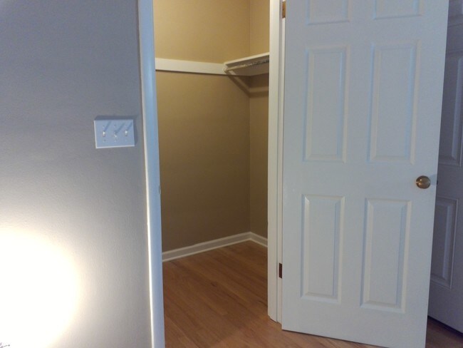 large walk-in closet - 3448 SE Madison St