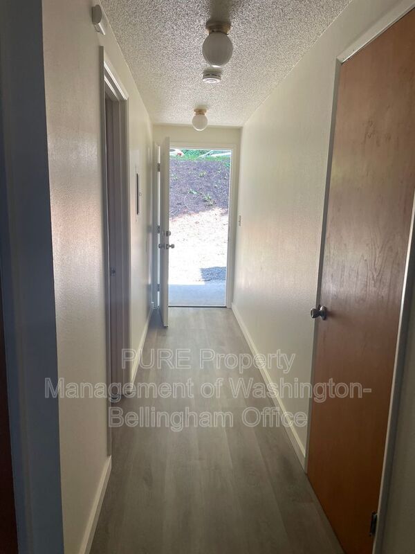 Foto del edificio - 625 N Garden St