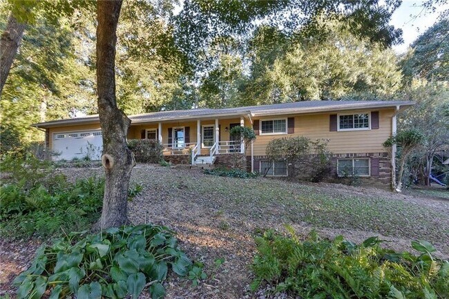 Foto del edificio - 5748 Jordanaire Pl NW