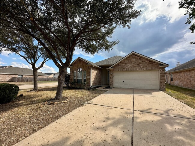 Building Photo - 20203 Goss Hollow Ln