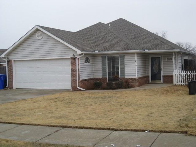 Foto principal - 1013 Cedarcrest St