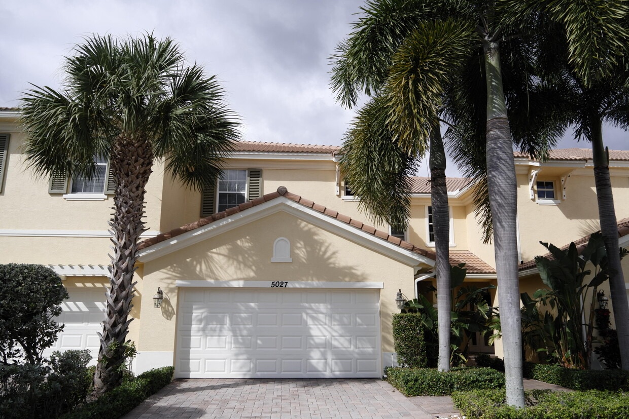 Primary Photo - 5027 Dulce Ct