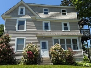 Building Photo - 12 Hillcrest Ave