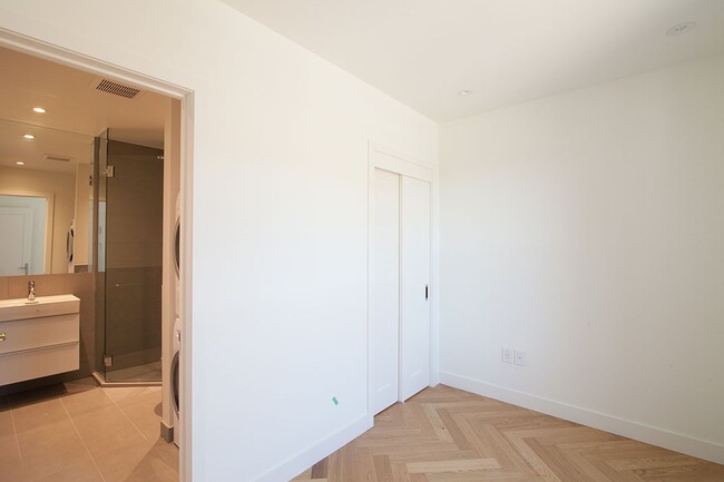 Photo du bâtiment - 590 Av. Outremont