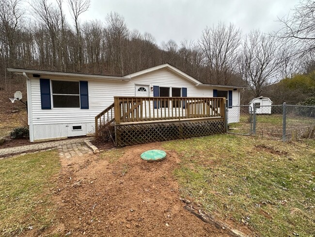 Building Photo - 303 Baldwin Gap Rd