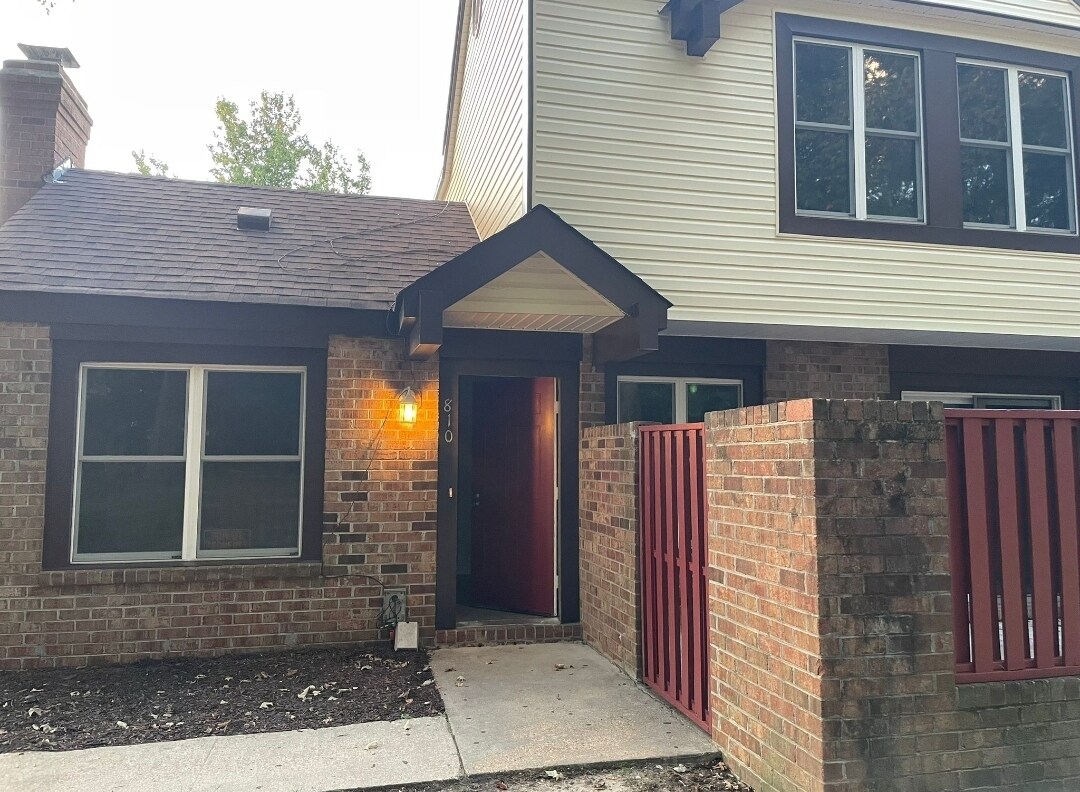 Foto principal - 810 Gadwall Ct