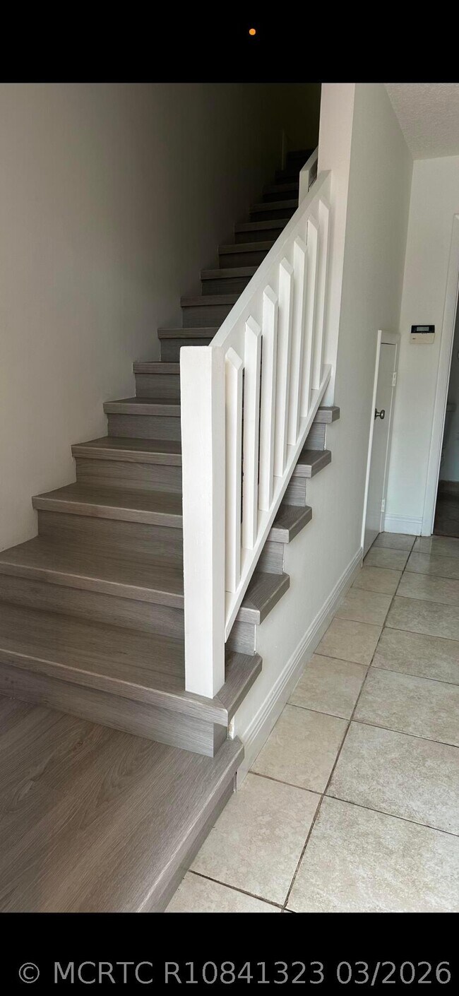 Foto del edificio - 4703 Pier Dr