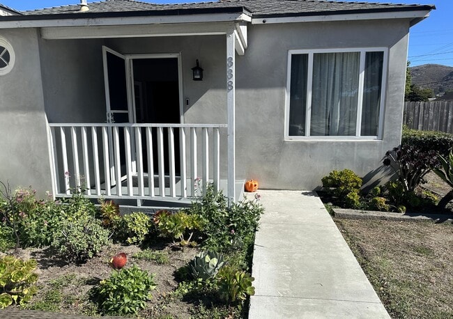 Foto del edificio - 338 S F St