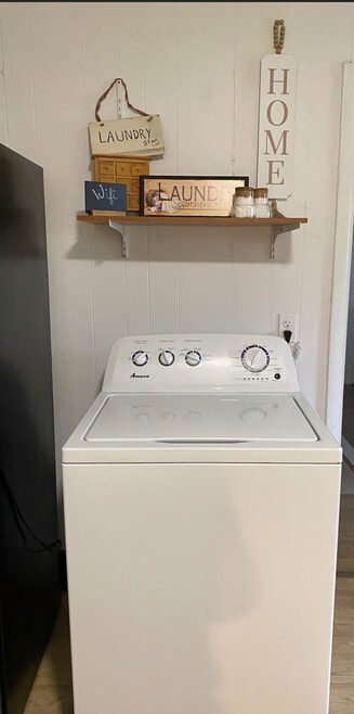 Building Photo - 1101 7th Ave