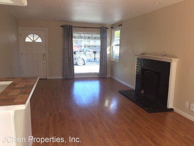Building Photo - 3 br, 1 bath House - 1887 Clayton Way