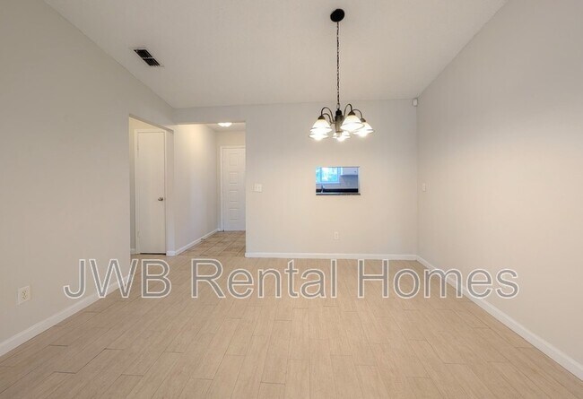 Foto del edificio - 9106 Leahy Rd