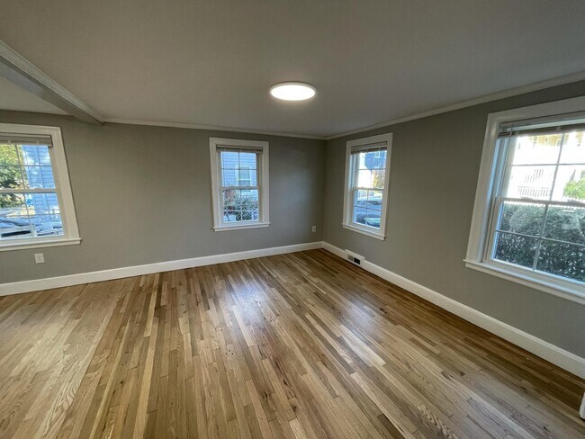 Foto del edificio - 30 Linden Ave