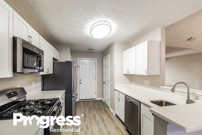 Building Photo - 1376 Trafalgar Way