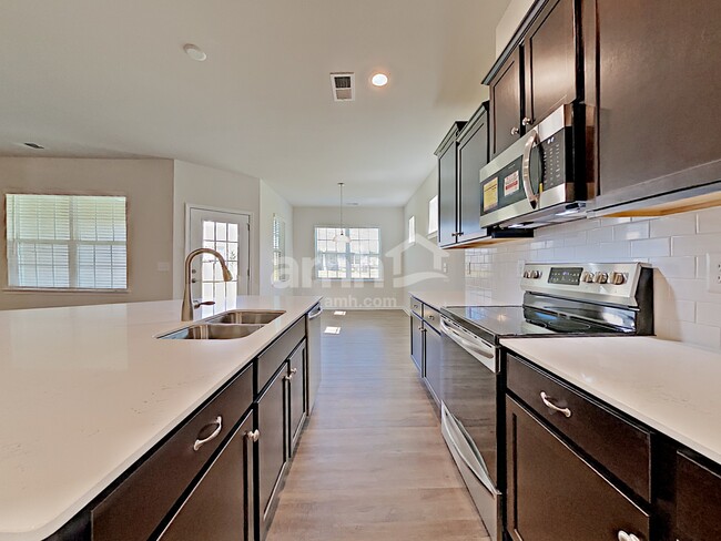 Building Photo - 14310 Hugh Dixon Way