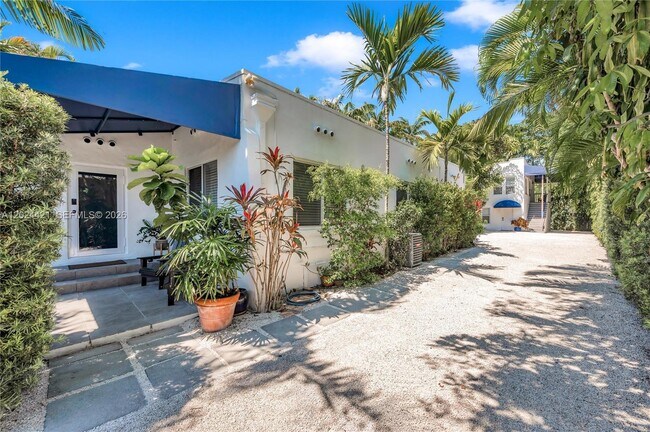 Foto del edificio - 1337 SW 15th St