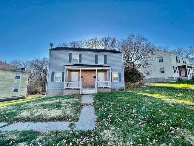 Building Photo - 9532 Charlotte St