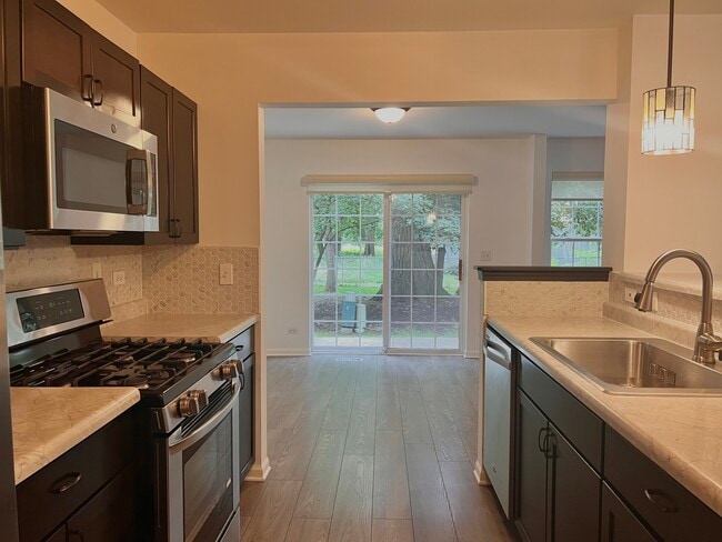 Building Photo - 2407 Stoughton Cir