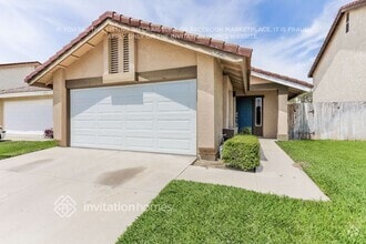 Building Photo - 2748 Condor Creek Ln