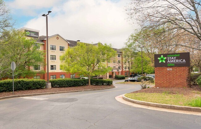 Foto del edificio - Furnished Studio-Atlanta - Perimeter - Crestline