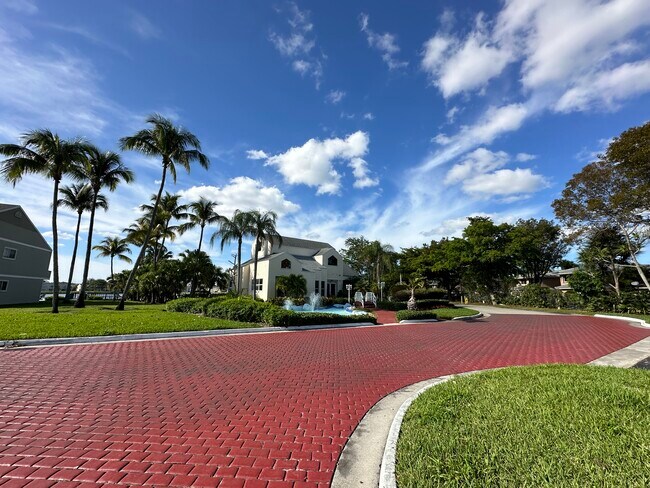 Foto del edificio - 3453 NW 44th St