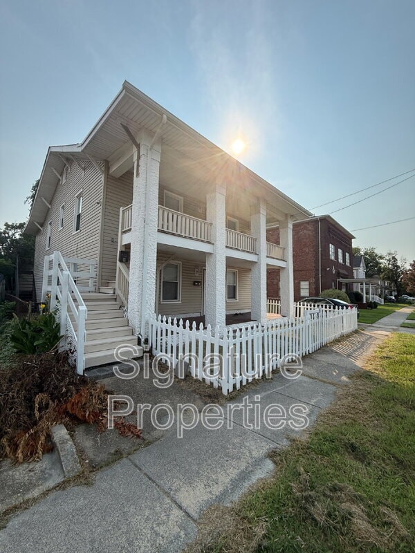 Photo - 180 West Balview Avenue Apartment