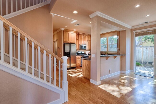 Foto del edificio - ~ Lovely 3bd. in Northwest Santa Rosa ~ Cl...