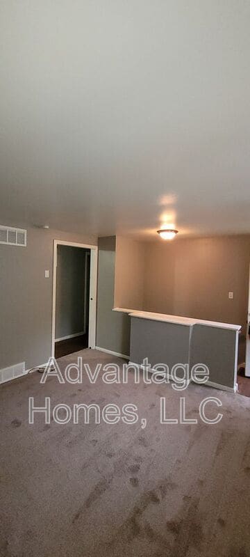 Foto del edificio - 6001-6003 W Richards Dr