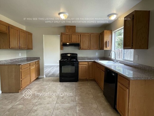 Foto del edificio - 8255 Kilmer Cir