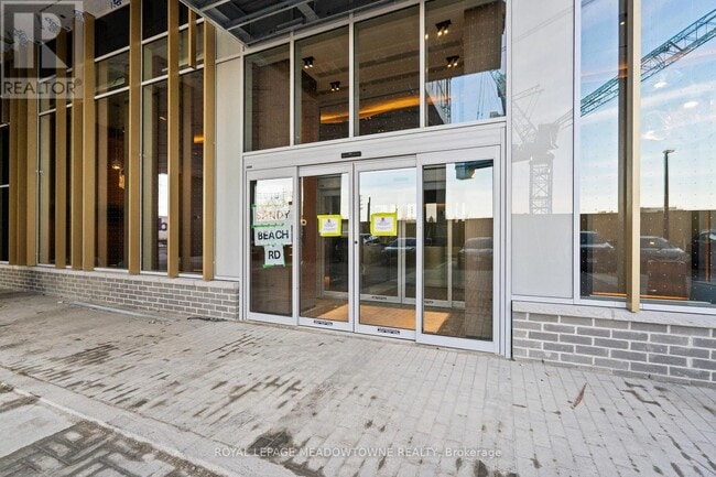 Building Photo - 1010 Sandy Beach Rd