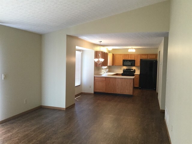 Building Photo - 6788 Brookstone Drive