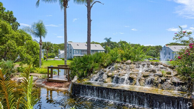 Building Photo - Lake in the Woods Apartments