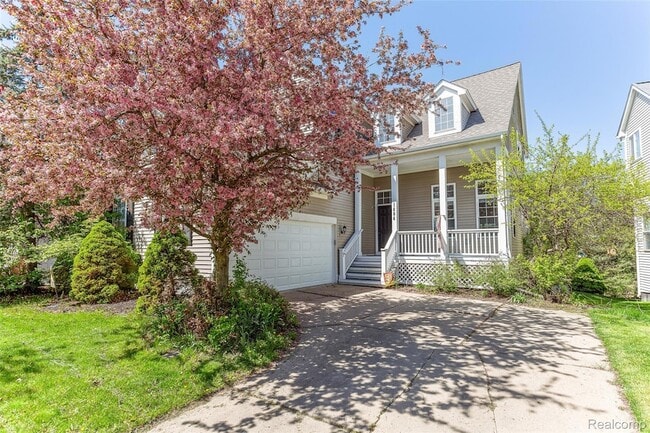 Photo - 1484 Chapleau Dr House