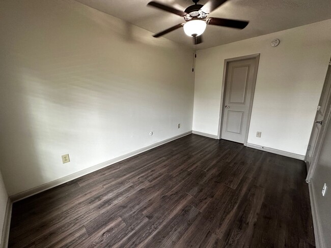 Bedroom - 421 West