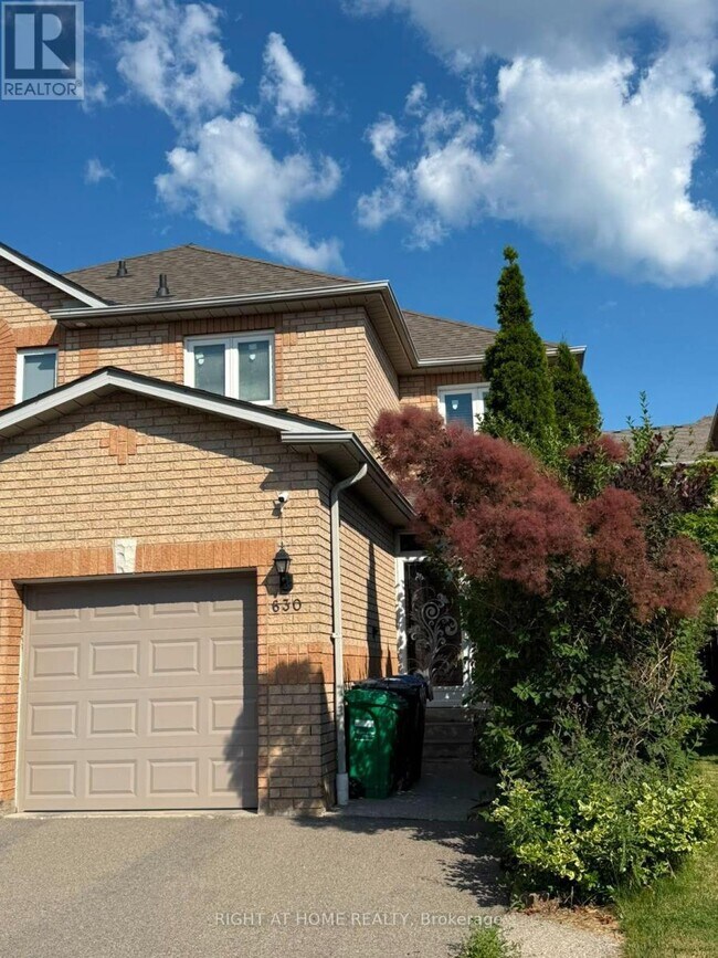 Building Photo - 630 Leatherleaf Dr