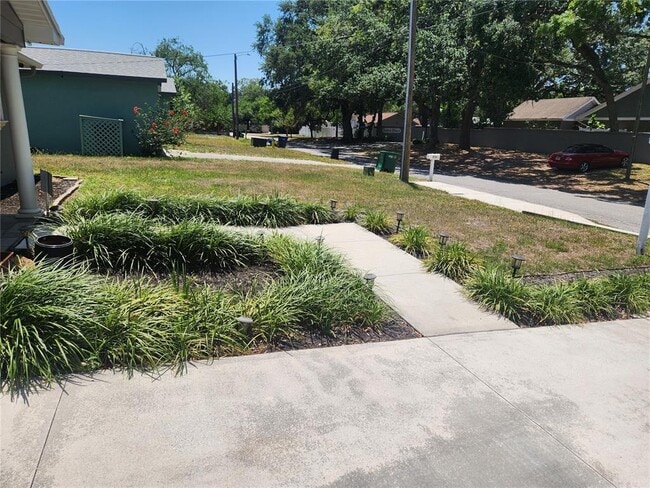 Building Photo - 9717 N Rome Ave