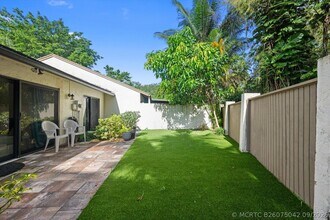 Building Photo - 12659 Shady Pines Ct